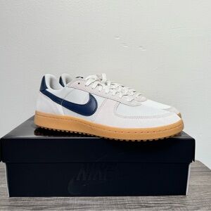 Nike Field General Men’s Size 9.5